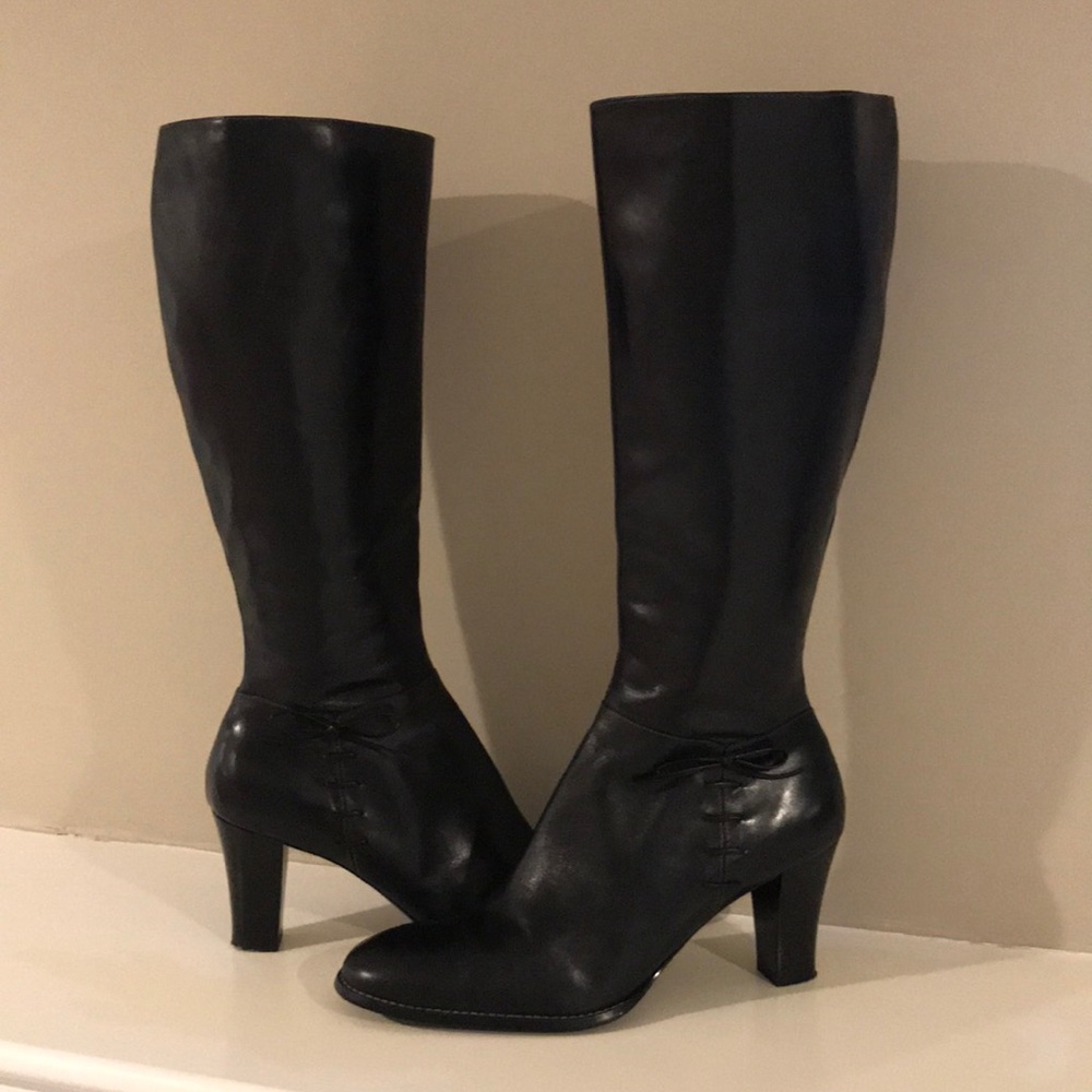 Like Brand New! Anne Klein Black Leather Boots
